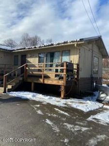 3045 Squaw Creek Rd, Dillingham, AK, 99576