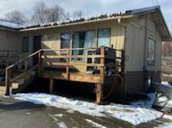 3045 Squaw Creek Rd, Dillingham, AK 99576