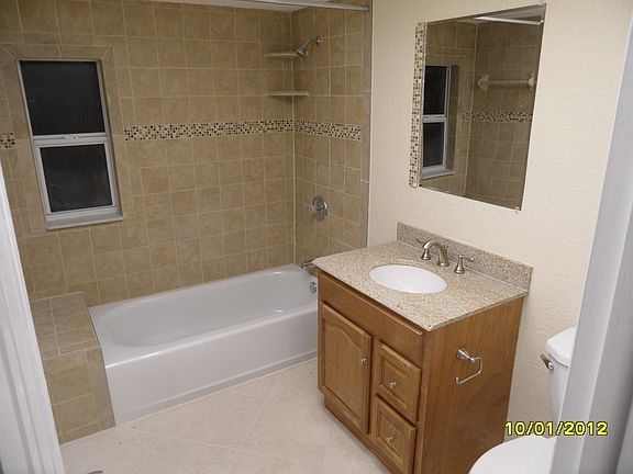 5th image of 3638 Kingsbury Dr