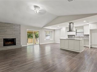 2017 W Nathan Lowe Rd, Arlington, TX 76017