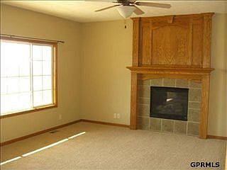 3rd image of 9211 S 171st St