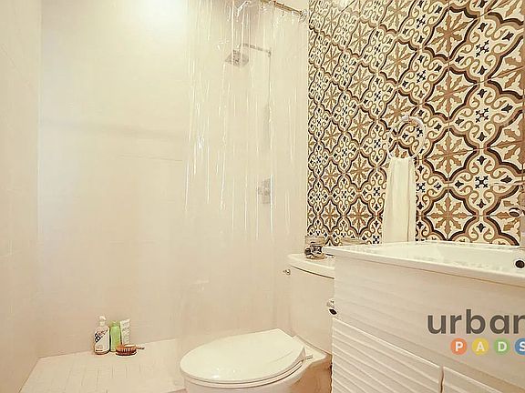 5th image of 1822 Nostrand Ave #2X