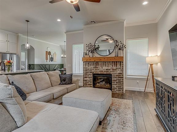 5th image of 5209 NW 162nd Ter