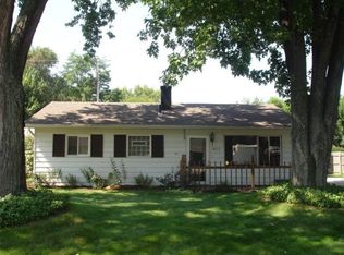 5827 Hollybrook Ln W, Sylvania, OH 43560