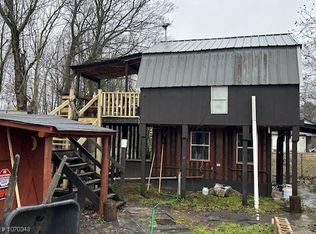 1102 Ferry Rd, Ozark, AR 72949