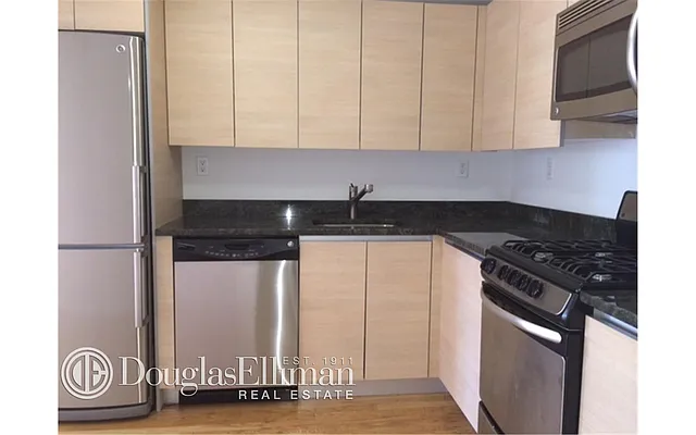 Rented by Douglas Elliman | media 2