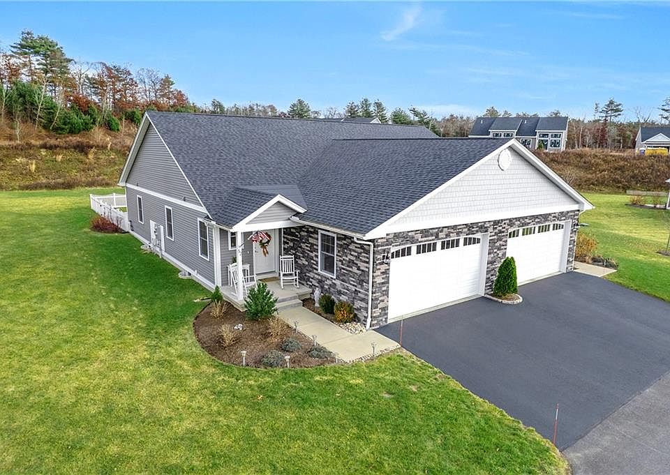 1st image of 52 Bella Vista Cir #15