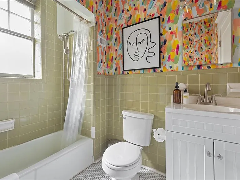 664 Kennesaw Ave NE — Photo 41