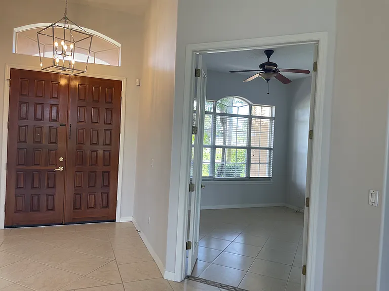 4481 Begonia Ct — Photo 12