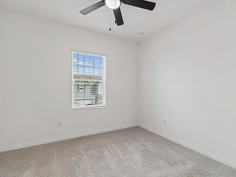 34214 Rogallo Ln — Photo 16
