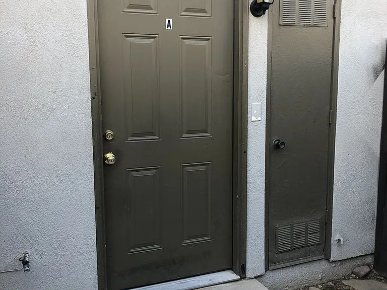 6811 Klamath Way — Photo 3