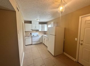 1305 Breckenridge Dr APT 9, Adel, GA 31620