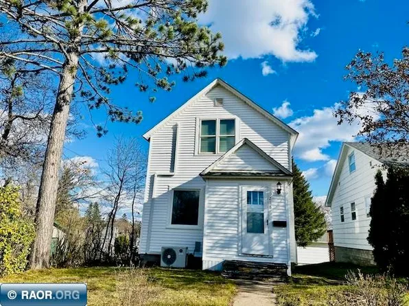 218 1st Ave NW, Chisholm, MN 55719