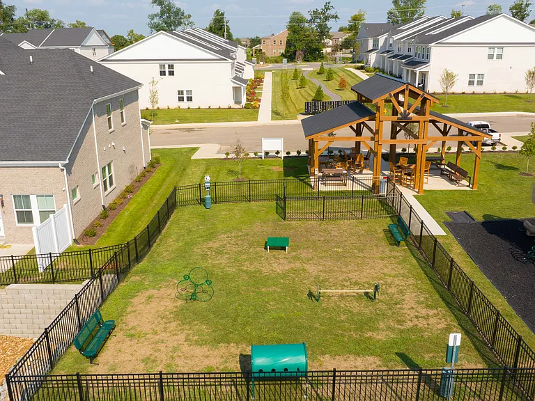 204 Douglas Bend Rd — Photo 13