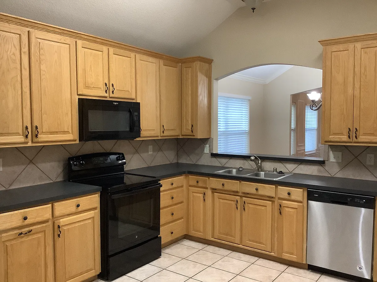 Building Photo - 4410 Shady Elm Dr