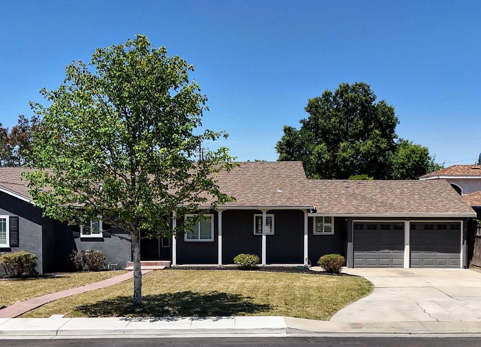 1st image of 117 Hintze Ave