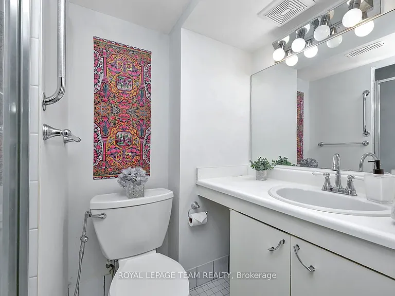 1233 Cheverton Ave — Photo 38