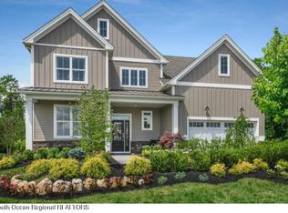 51 Sofia Dr, Manalapan, NJ