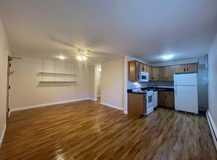405 6th Ave SE #226, Minneapolis, MN 55414