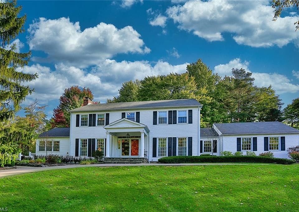 1st image of 8450 Whispering Pines Dr
