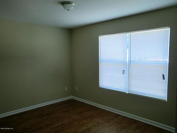 4th image of 4513 Glendas Meadow Dr