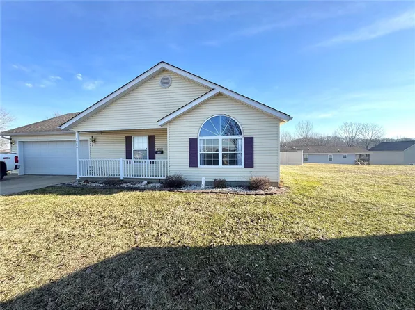 1956 Eden Cir, Cape Girardeau, MO 63701