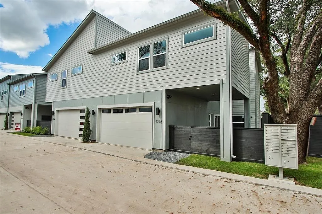 2 bed, 2.5 bath, 1506 sqft, $2,250 — Photo 1