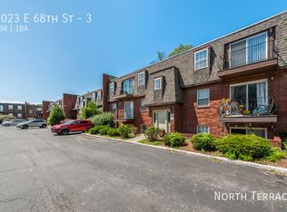 1023 E 68th St #3, Kansas City, MO 64131