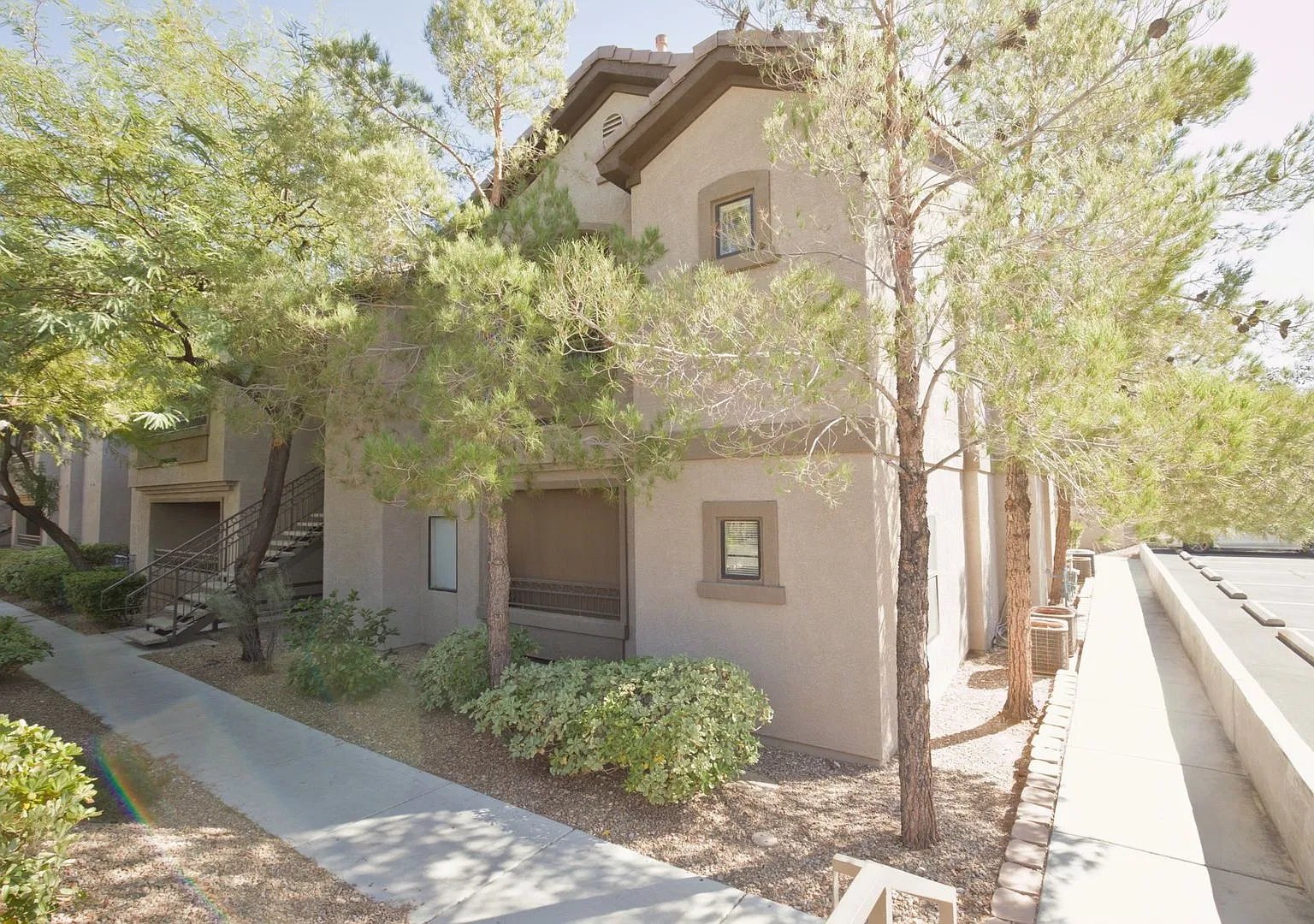 2 Bedroom Condo by Skye Point — Photo 2