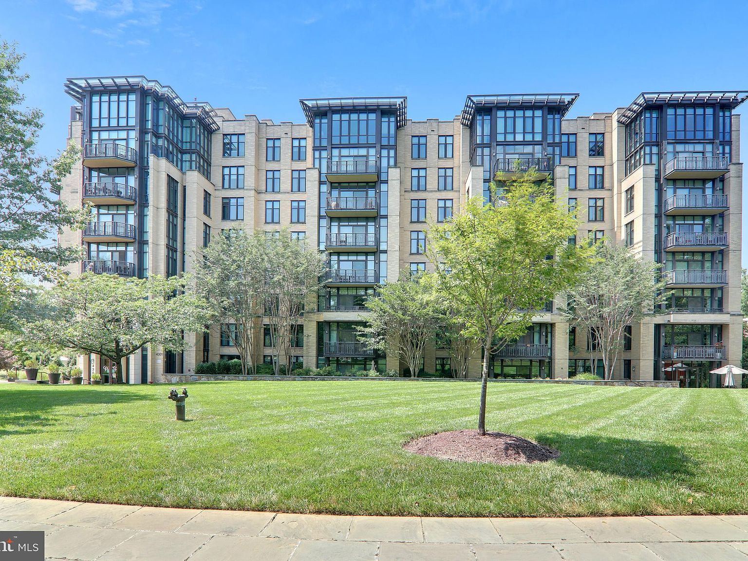 4301 Military Rd NW APT 305, Washington, DC 20015 | Zillow