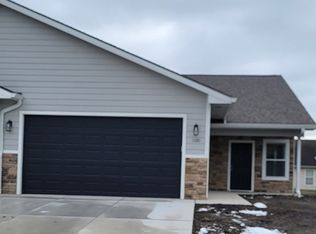 1120 Diamond Head Rd, Ottawa, KS 66067