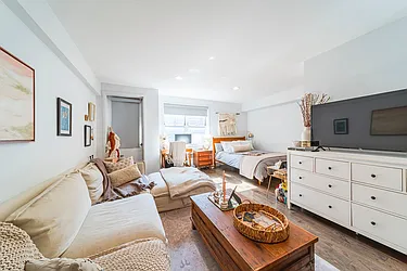 170 West 23rd Street, #5X