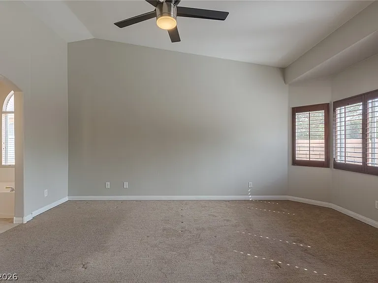 4029 Genoa Dr — Photo 23