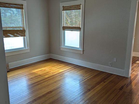 3rd image of 2406 Dartmouth Ave N
