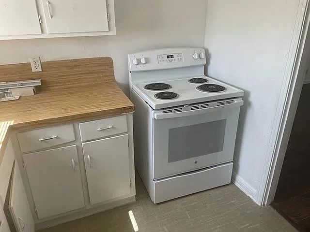 2703 Stetson Ave #2703 STETSON AVENUE — Photo 8