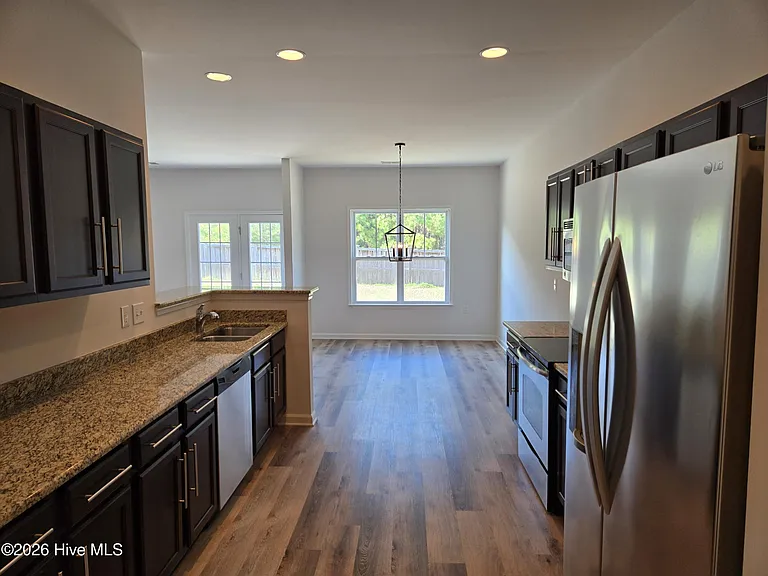 8133 Porters Crossing Way — Photo 5