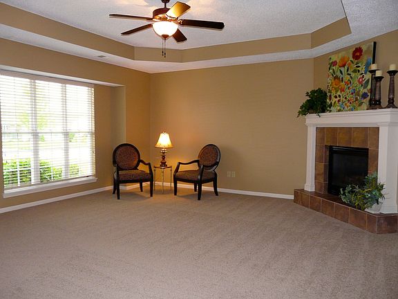 Great Room, New Carpet