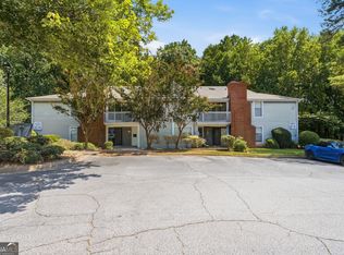 6355 Wedgeview Ct, Tucker, GA 30084