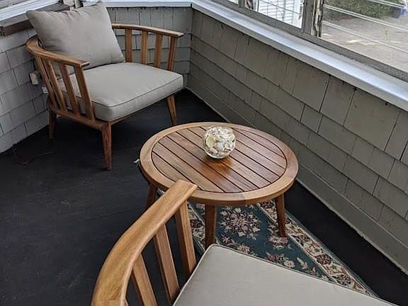 2nd image of 33 Essex Ave #2