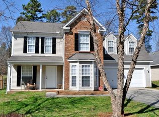 1857 Colin Creek Ln, Charlotte, NC 28214