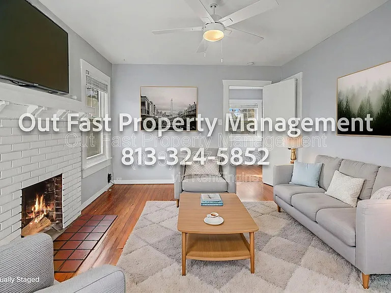1718 W Hills Ave #D — Photo 5