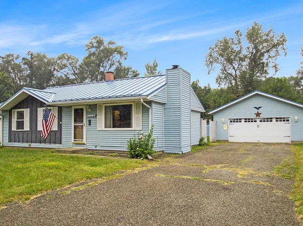 512 W Superior St, Osceola, IN 46561