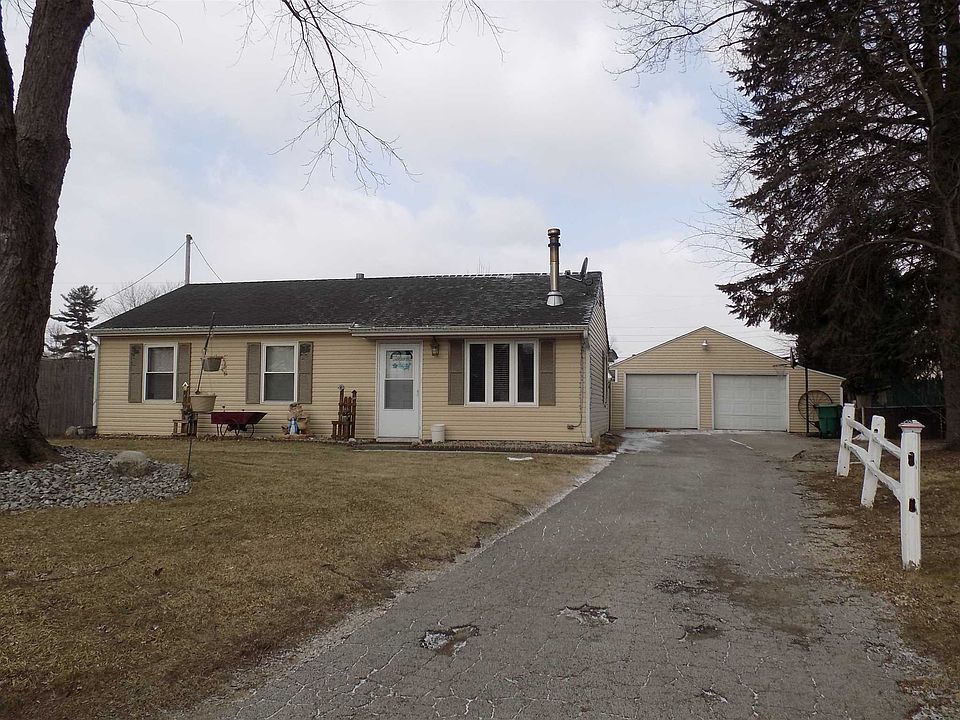1st image of 21883 Suburban Dr
