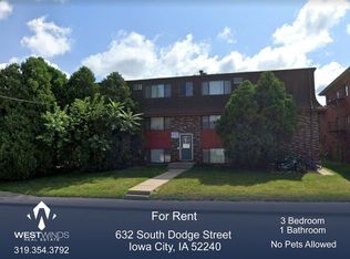 632 S Dodge St APT 2, Iowa City, IA 52240