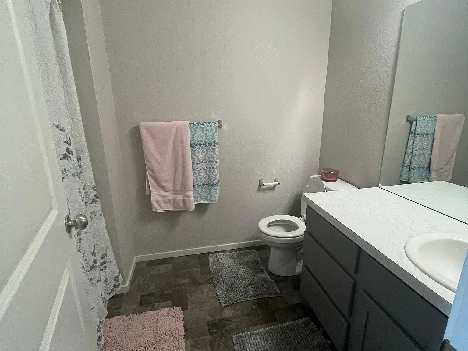 3 bed, 1492 sqft, $2,400 — Photo 4