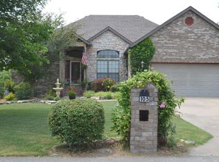 105 Cabana Ct, Branson West, MO 65737