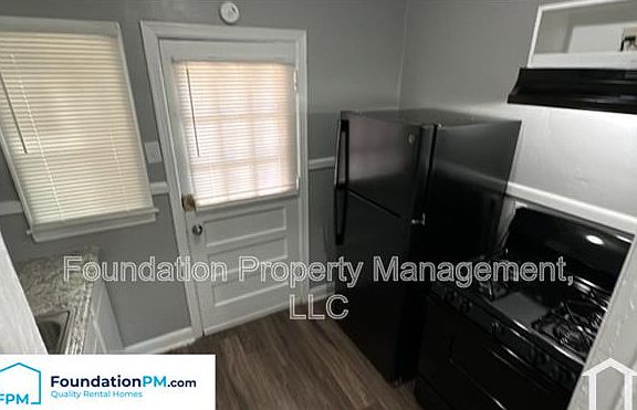 4th image of 3019 Gulf Ave