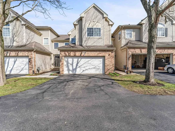 1813 Maureen Dr, Hoffman Estates, IL 60192