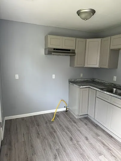 2 bed, 660 sqft, $1,050 — Photo 3