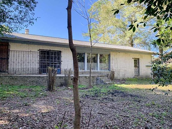 5th image of 6230 Vicksburg Dr